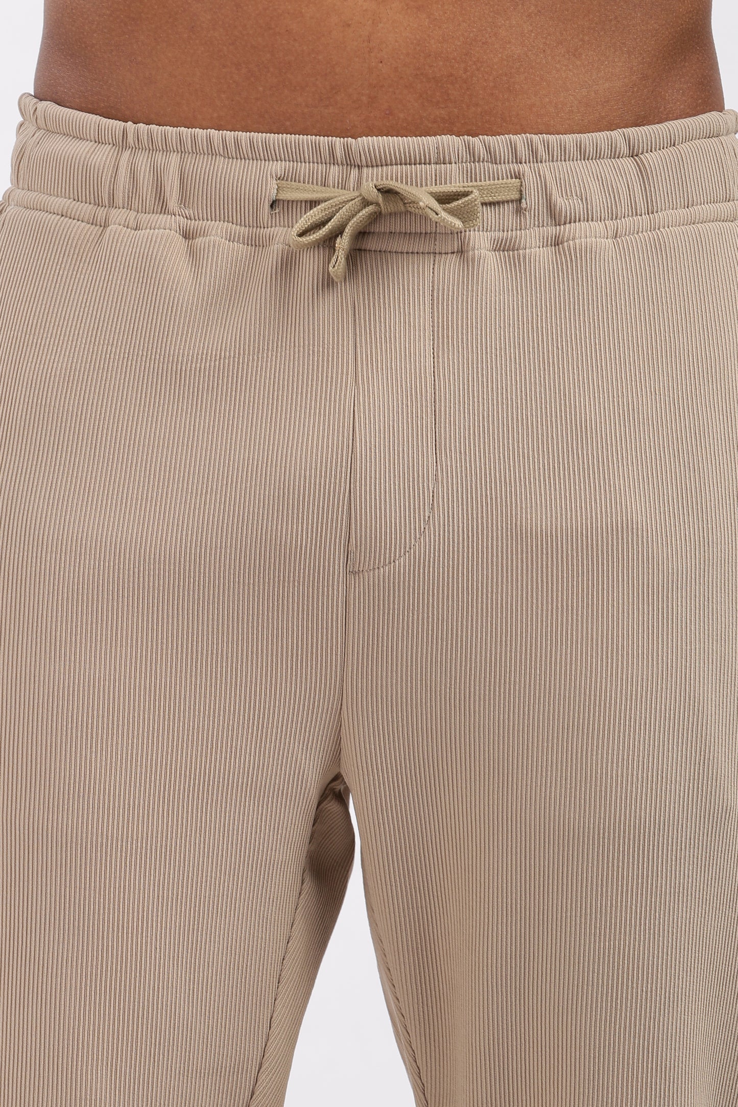 TEXTURED TROUSER