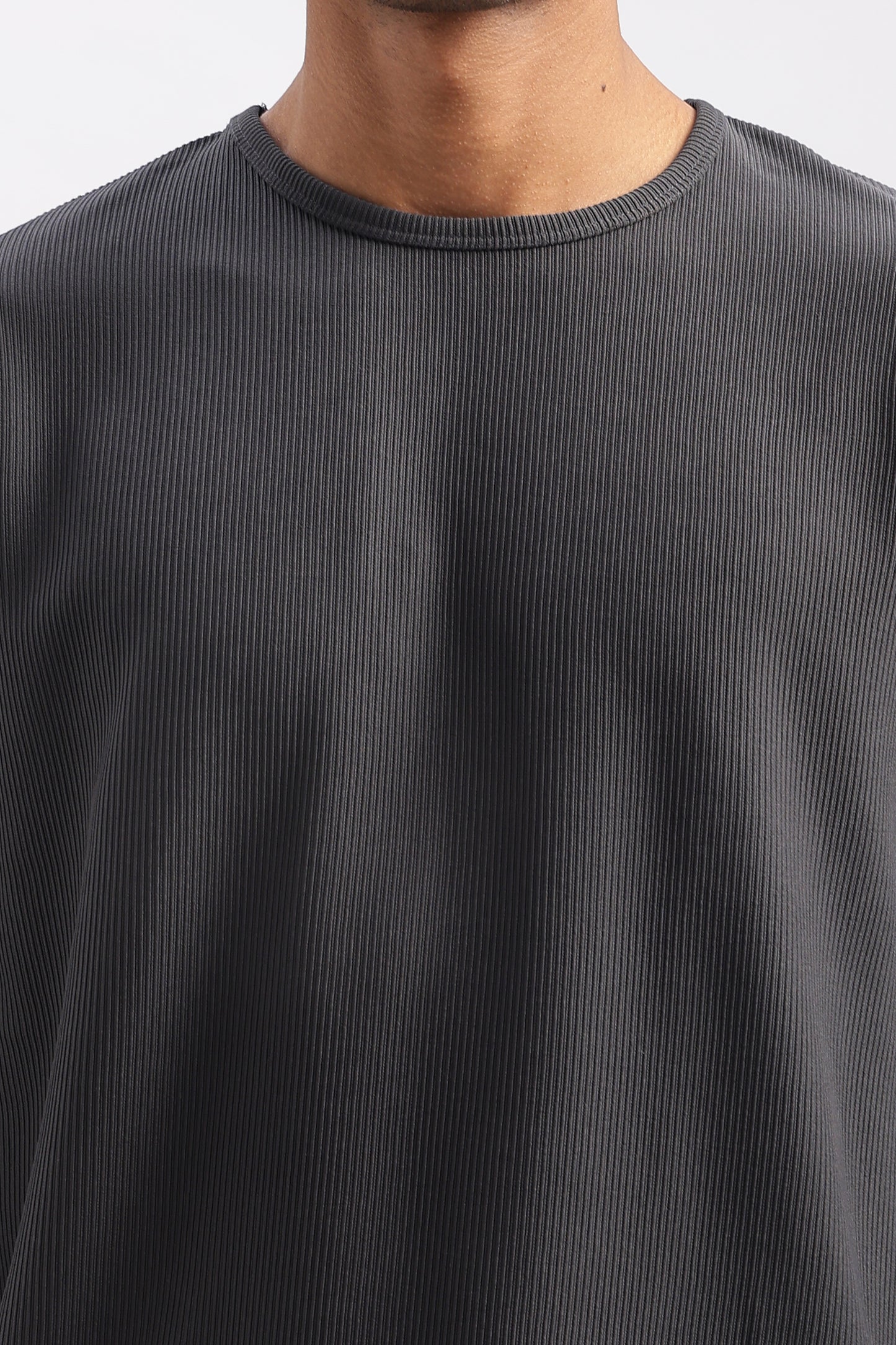 TEXTURED TEE WITH SAREE PRINT DETAIL