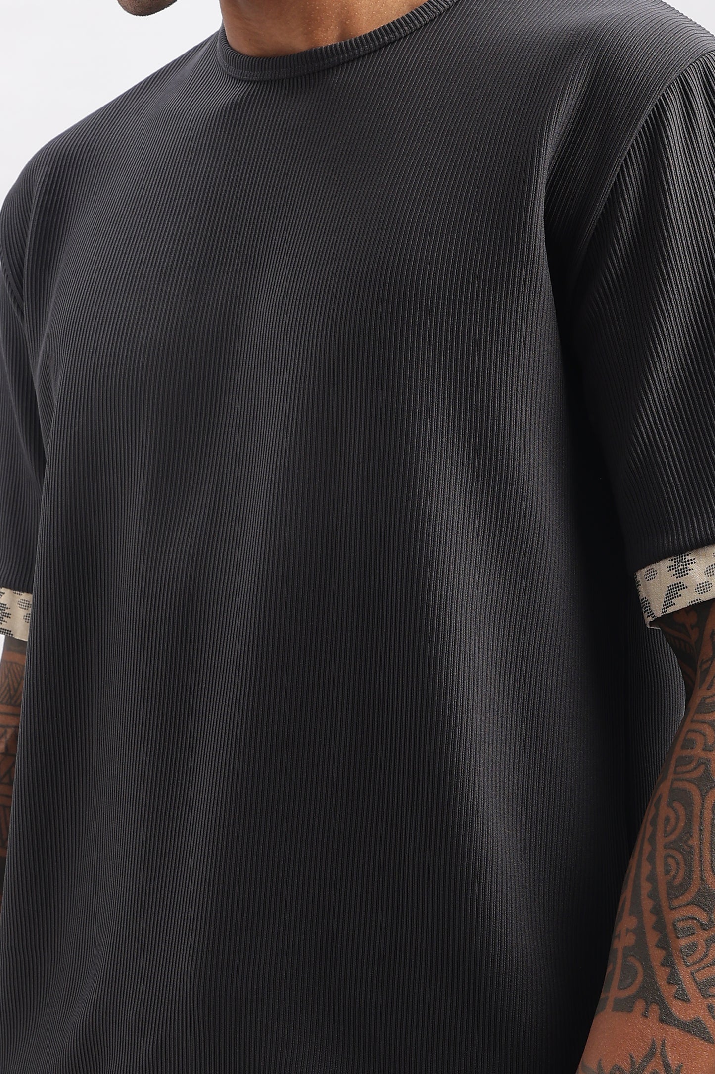 TEXTURED TEE WITH SAREE PRINT DETAIL