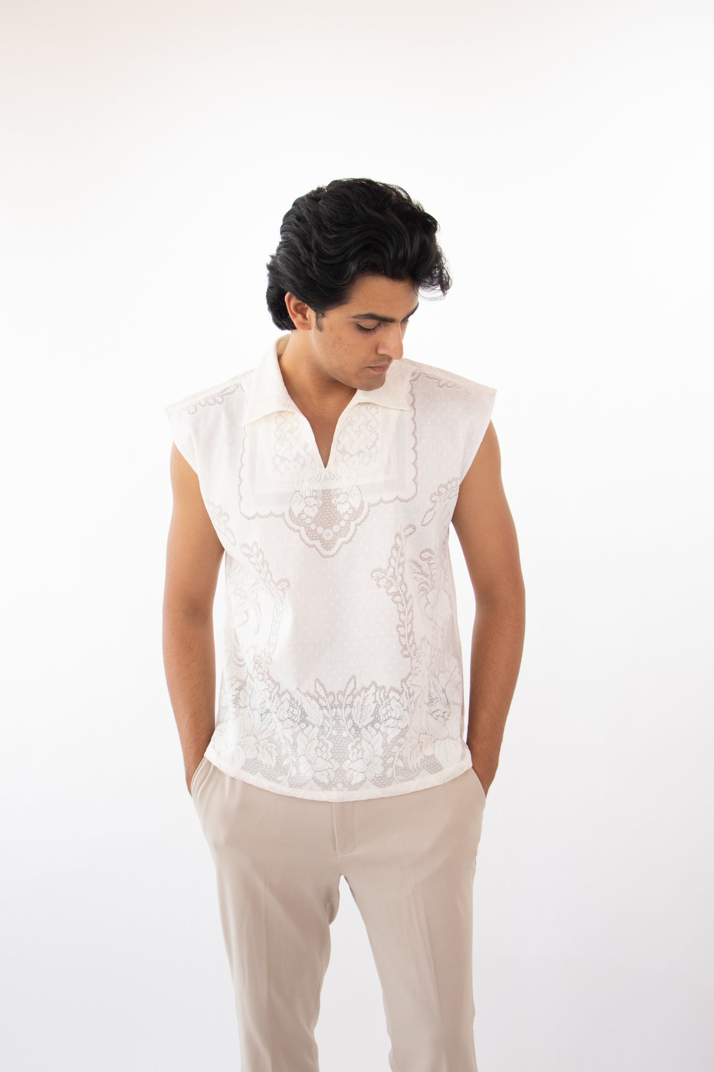 1 OF 1 TABLE CLOTH SUMMER VEST