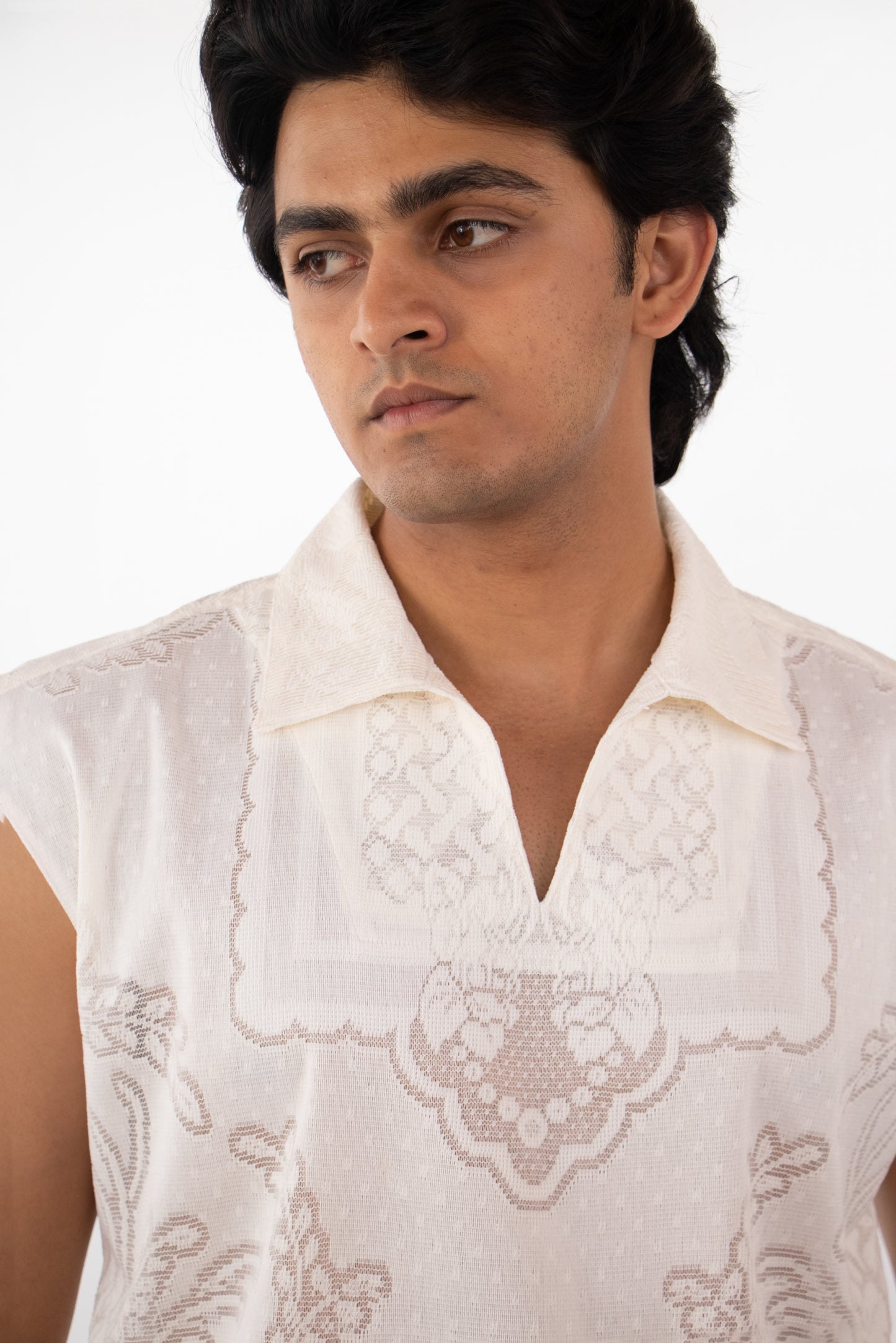 1 OF 1 TABLE CLOTH SUMMER VEST