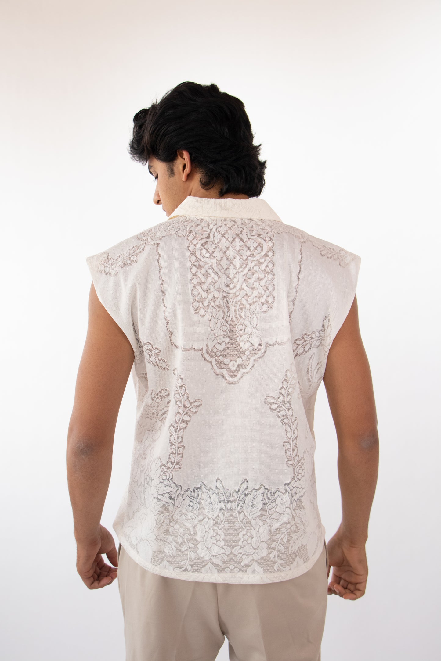 1 OF 1 TABLE CLOTH SUMMER VEST