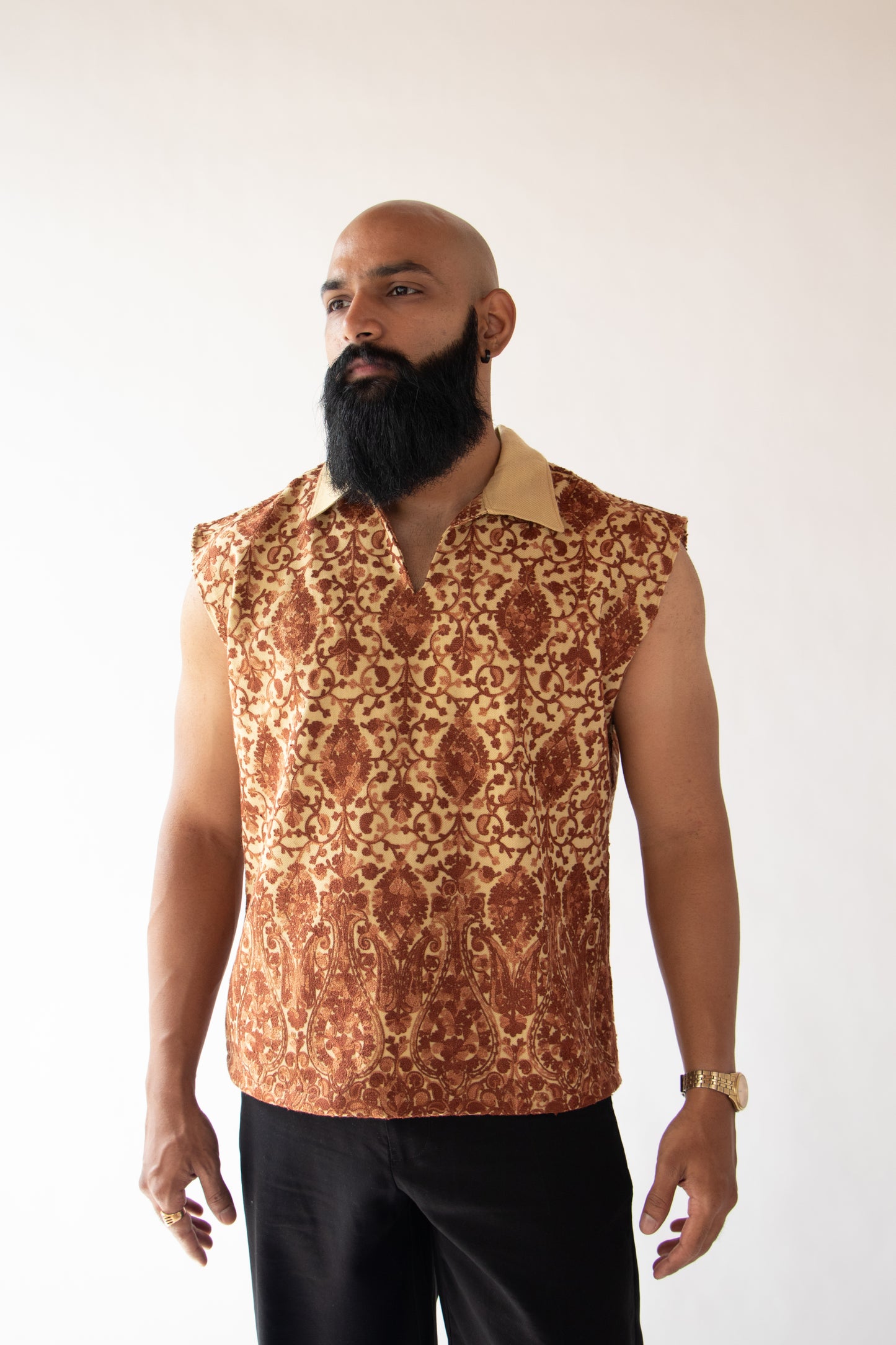 1 OF 1 EMBROIDERED SUMMER VEST- YELLOW