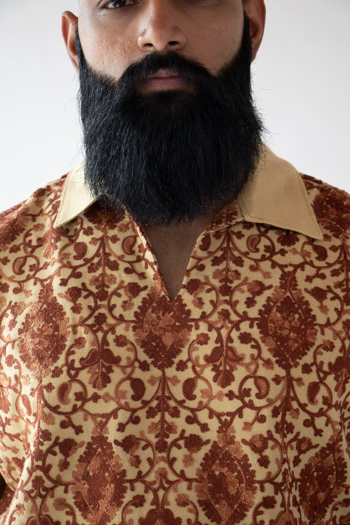 1 OF 1 EMBROIDERED SUMMER VEST- YELLOW