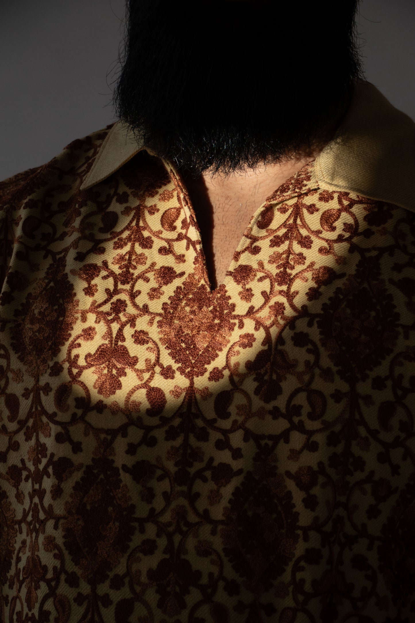 1 OF 1 EMBROIDERED SUMMER VEST- YELLOW