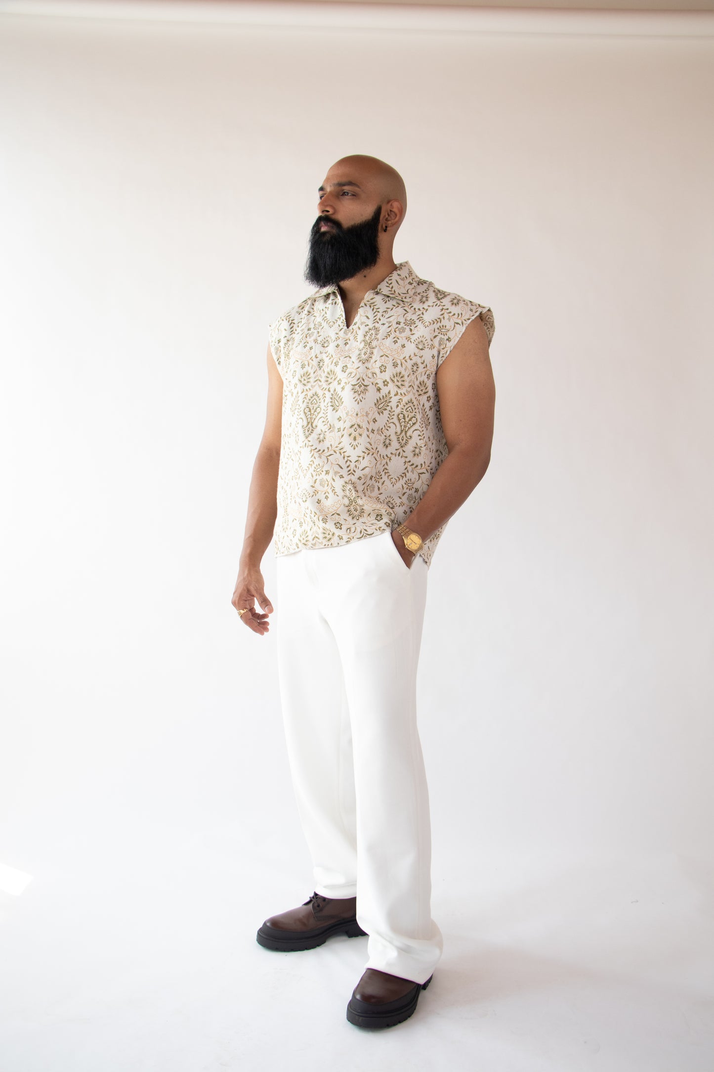 1 OF 1 REVERSIBLE SUMMER VEST