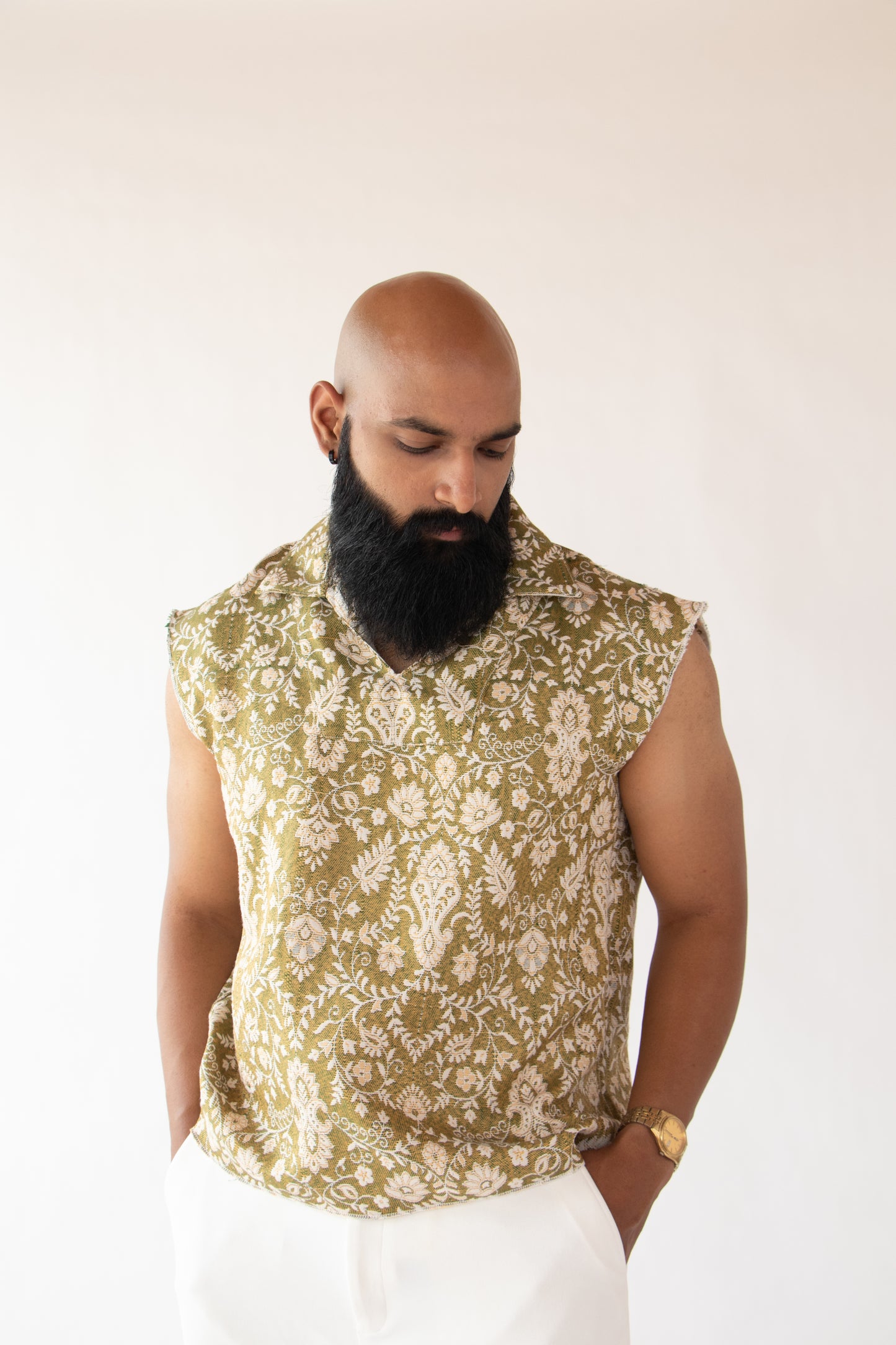 1 OF 1 REVERSIBLE SUMMER VEST