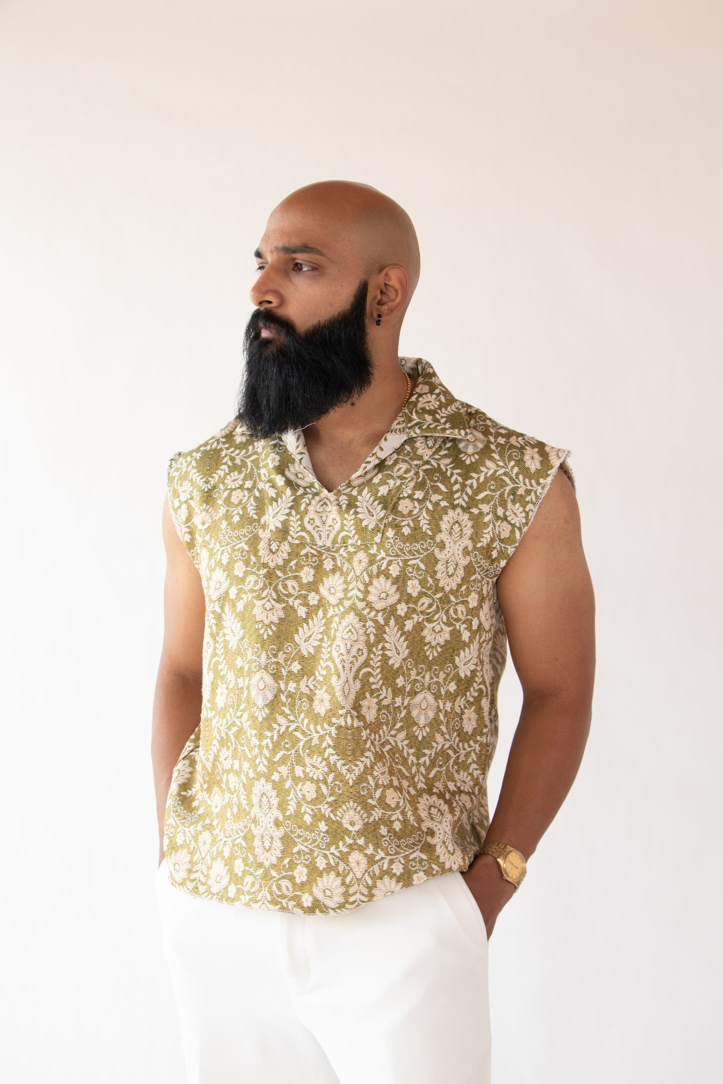 1 OF 1 REVERSIBLE SUMMER VEST