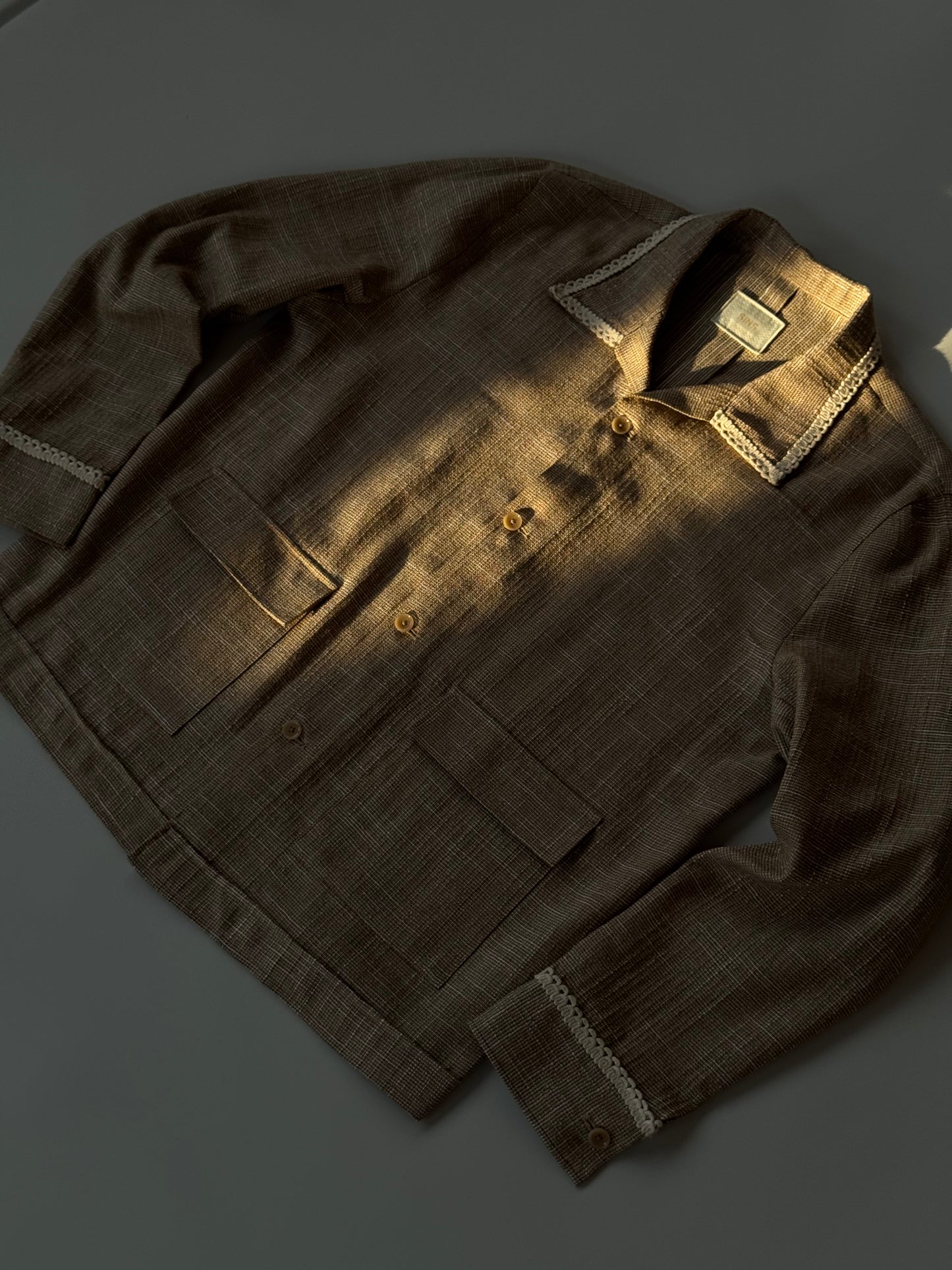 1 OF 5 SHACKET | BETWEEN THE LINES