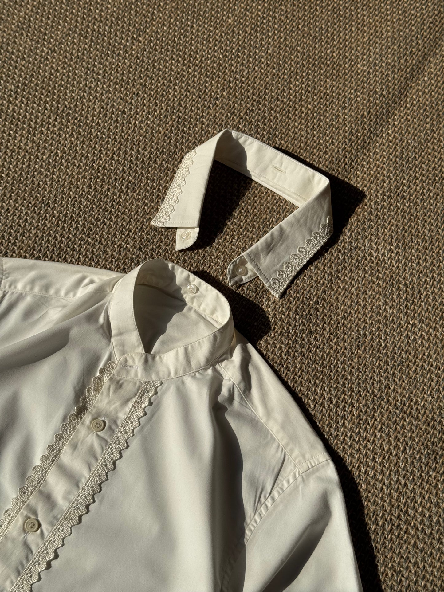 1 OF 10 DAYLIGHT SHIRT | DETACHABLE COLLAR