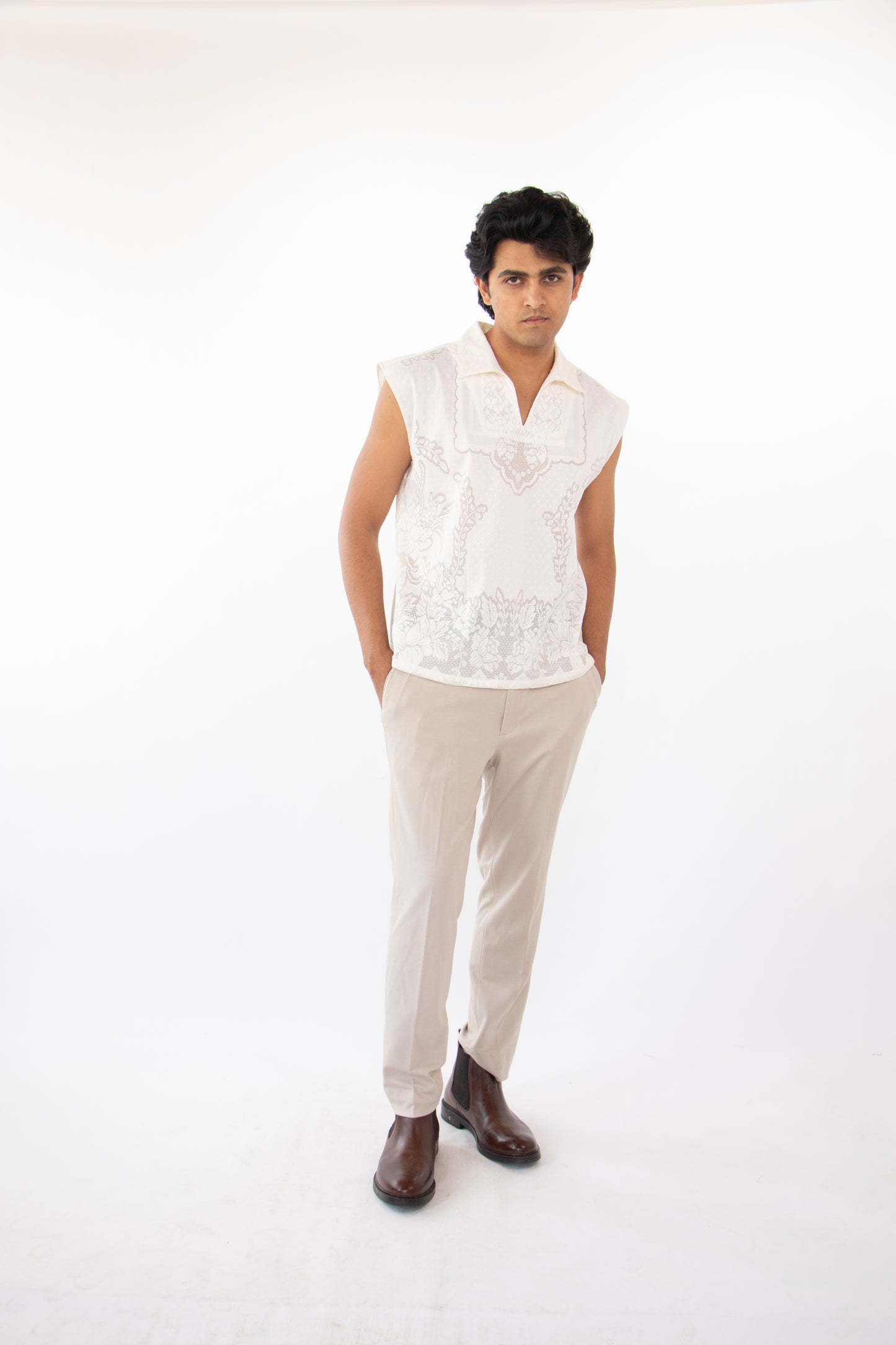 1 OF 1 TABLE CLOTH SUMMER VEST