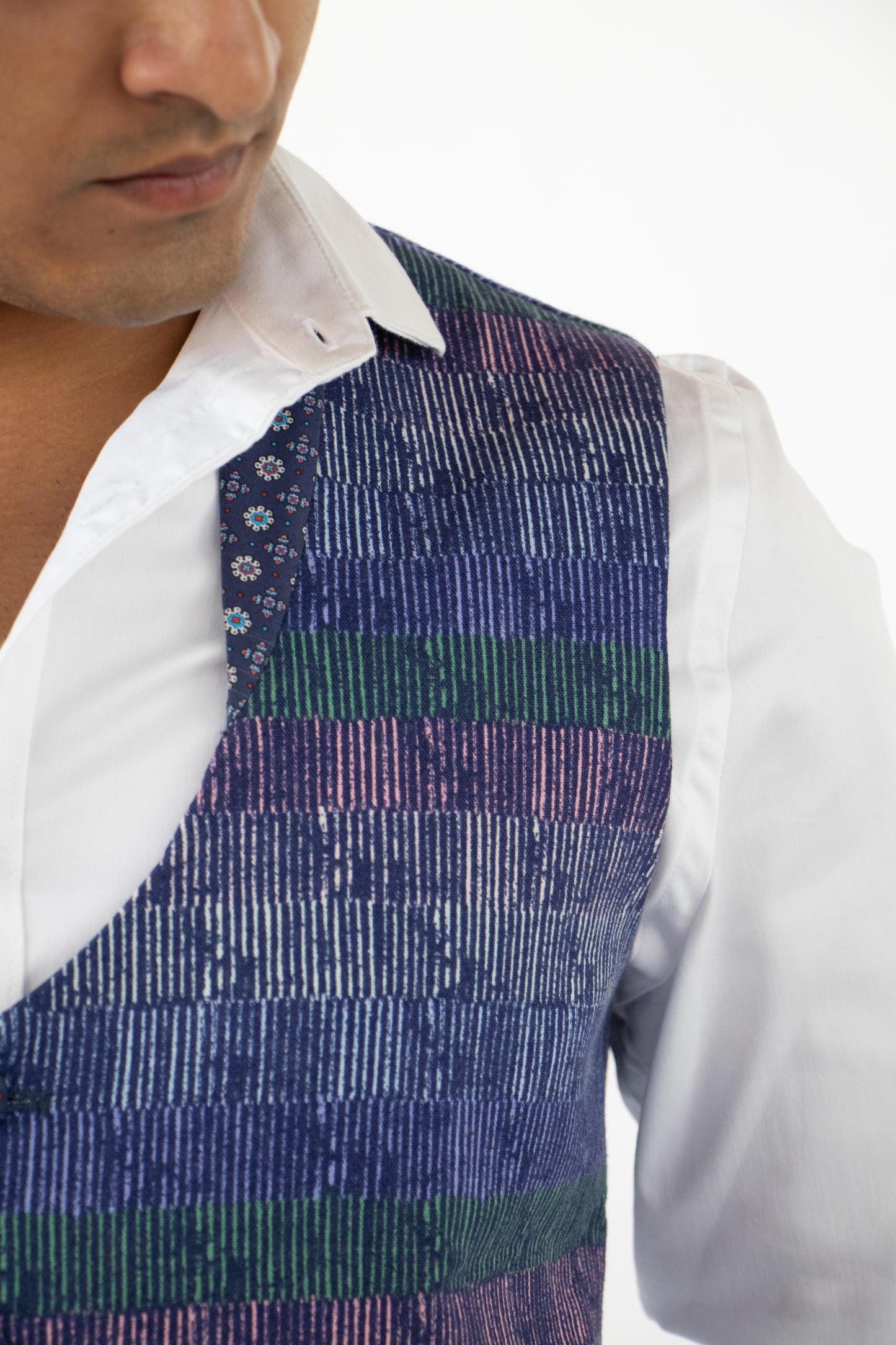 1 OF 10 ABSTRACT PRINT DESIGNER VEST