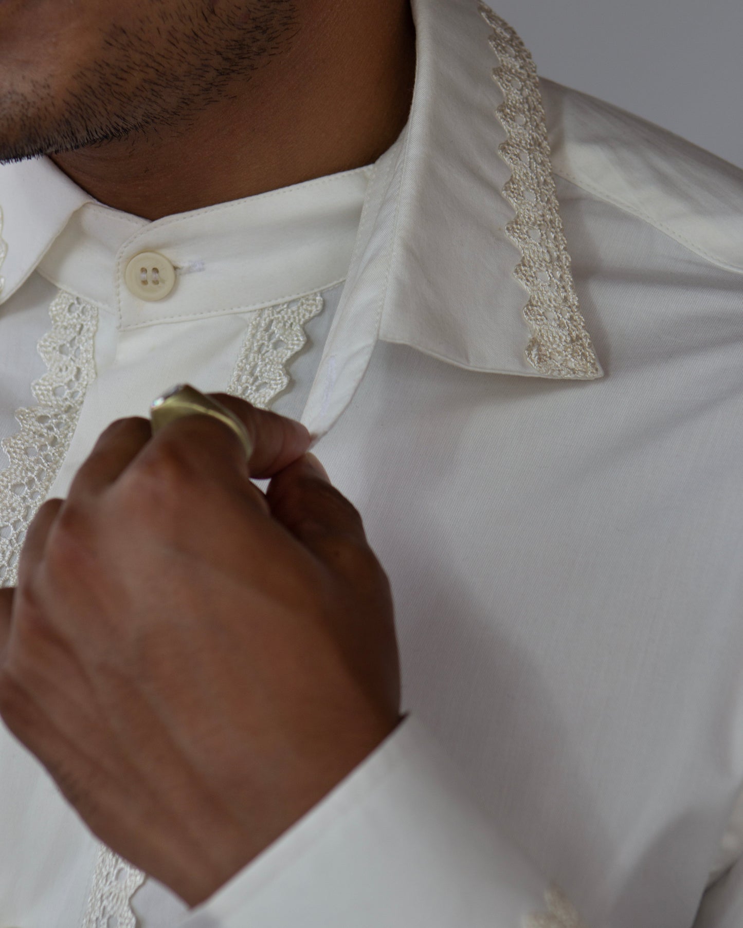 1 OF 10 DAYLIGHT SHIRT | DETACHABLE COLLAR